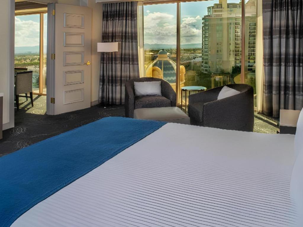 Suncoast Hotel And Casino Лас-Вегас Экстерьер фото